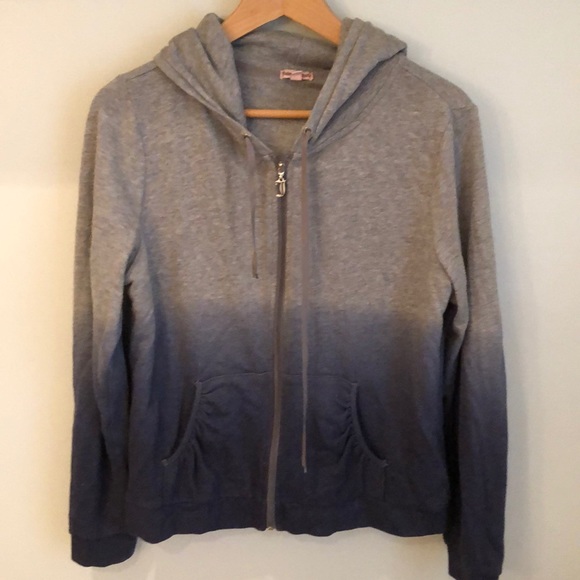 Juicy Couture Tops - Juicy zip hoodie